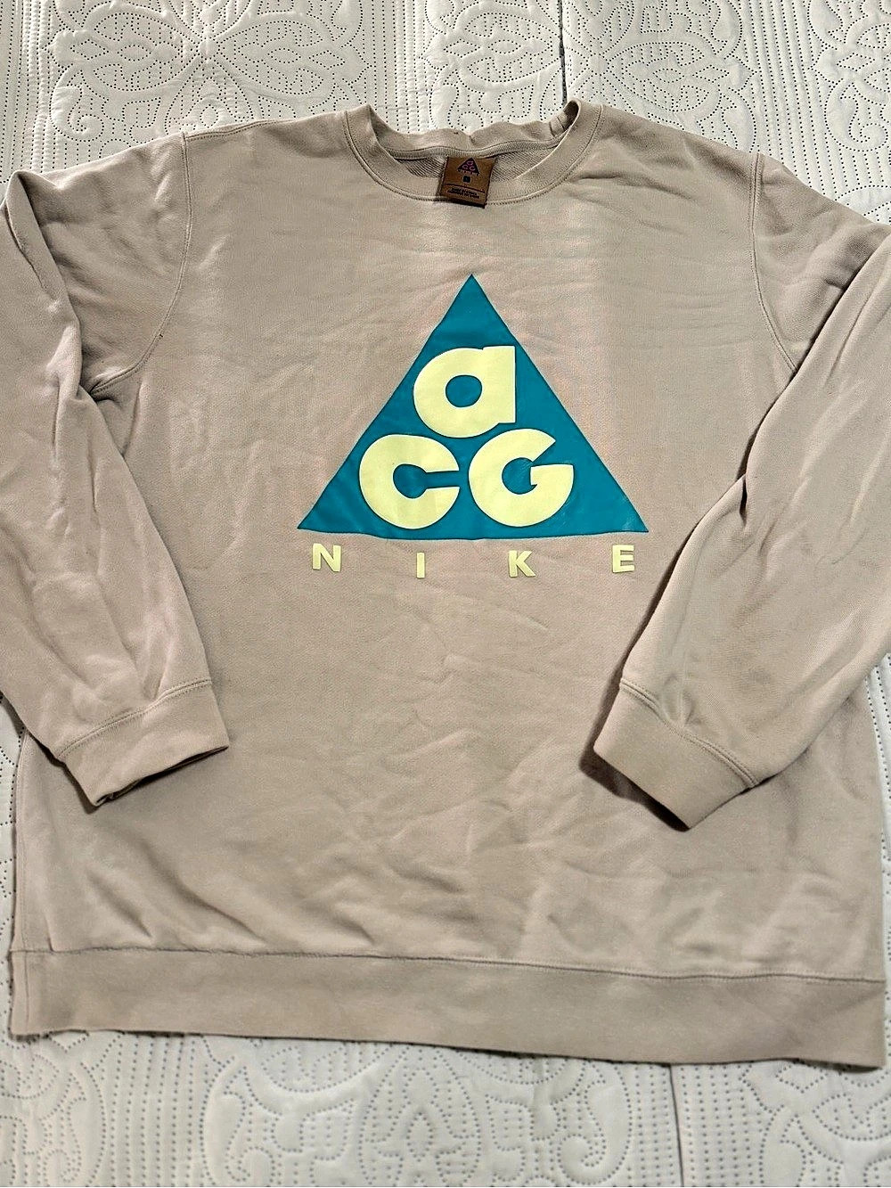 Nike ACG Graphic Crewneck Sweatshirt Size Large